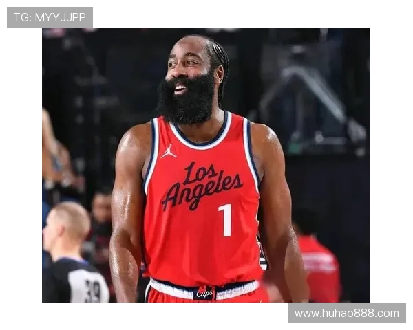 快船应尽早交易核心球员以降低损失把握哈登交易价值的最后机会